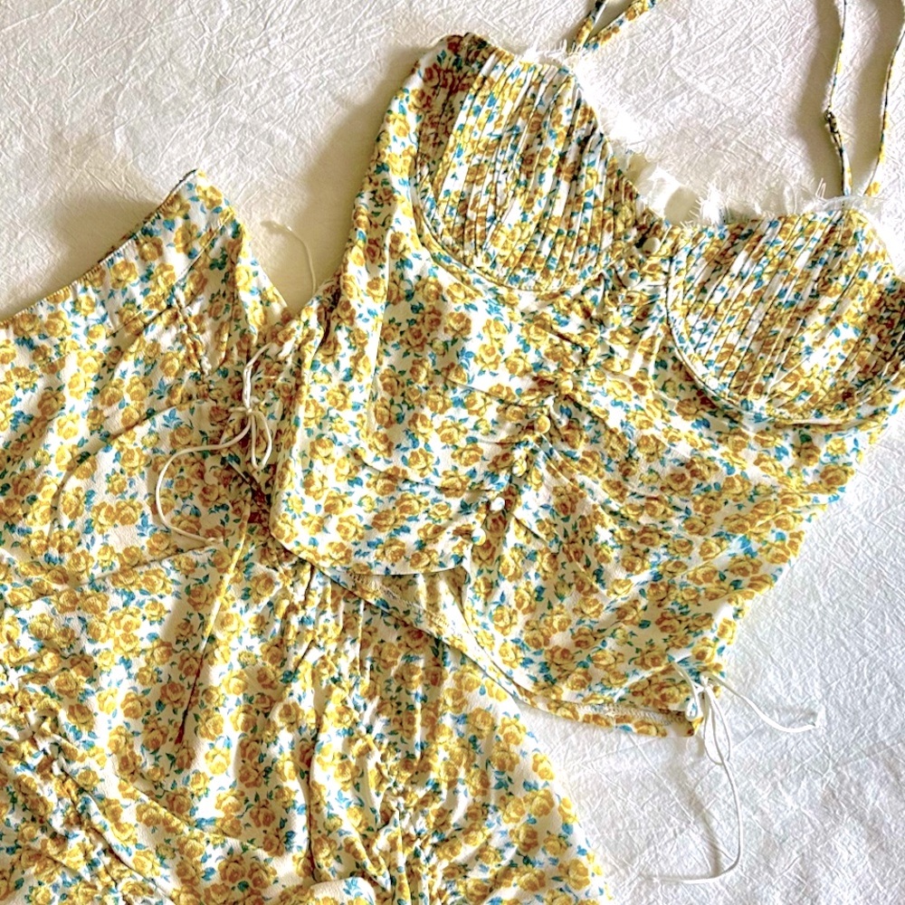 Skylar + Madison Yellow and Blue Floral 2 Piece Set, NWT